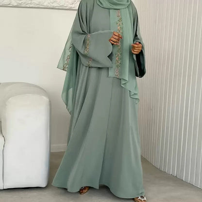 Dilara – Abaya mit Tuch und Blumendetails