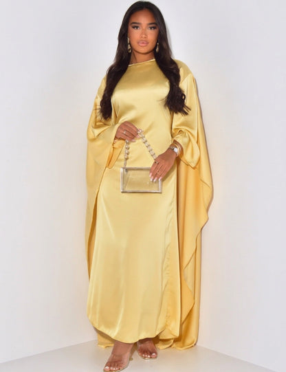 Nadia – Satinkleid mit Umhang – Bild 6