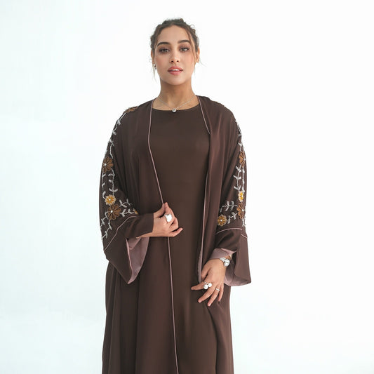 Merve – Bestickter Kimono mit Blumenmuster