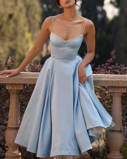 Arela – Ausgestelltes Abendkleid – Bild 4