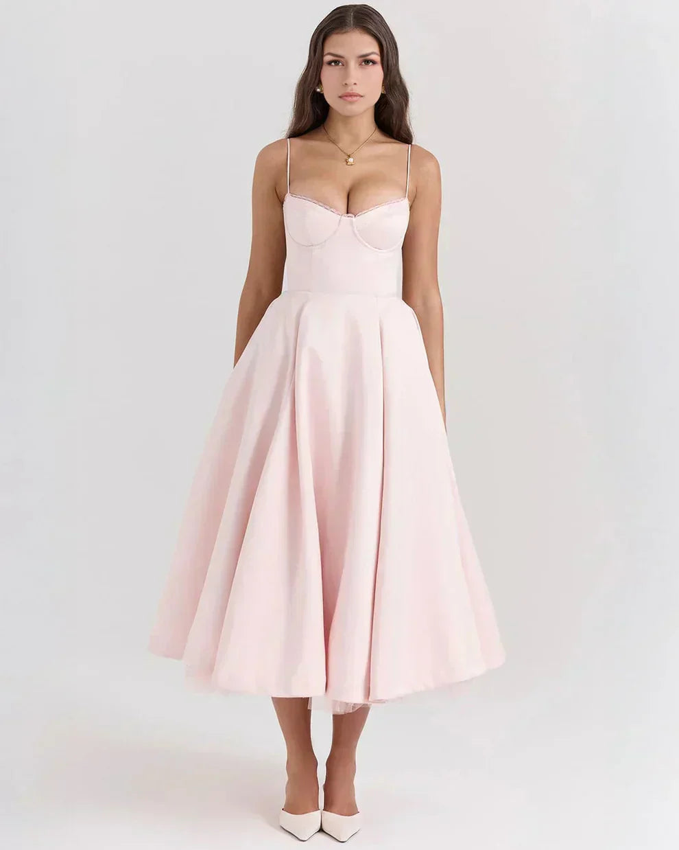 Arela – Ausgestelltes Abendkleid – Bild 26