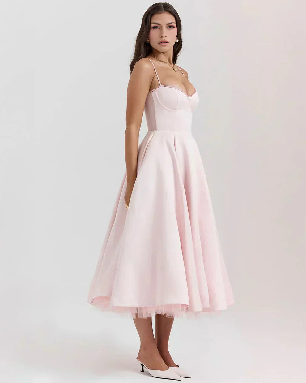 Arela – Ausgestelltes Abendkleid – Bild 27