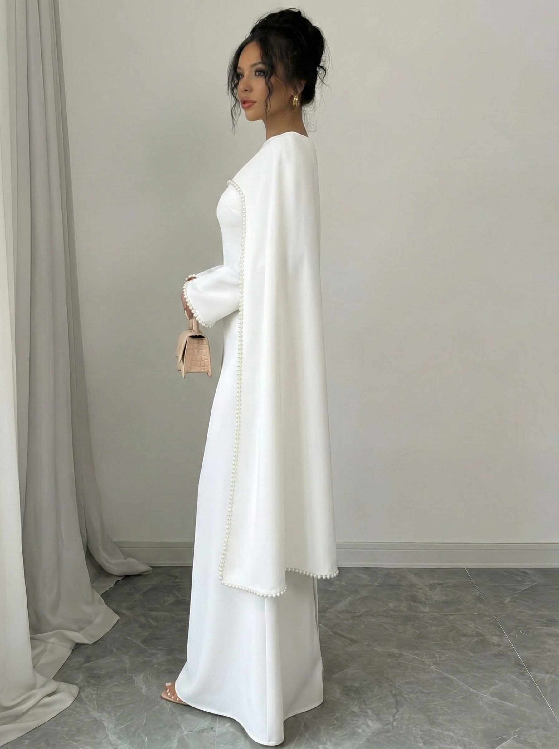 Elora – Abaya mit Perlenbesatz – Bild 4