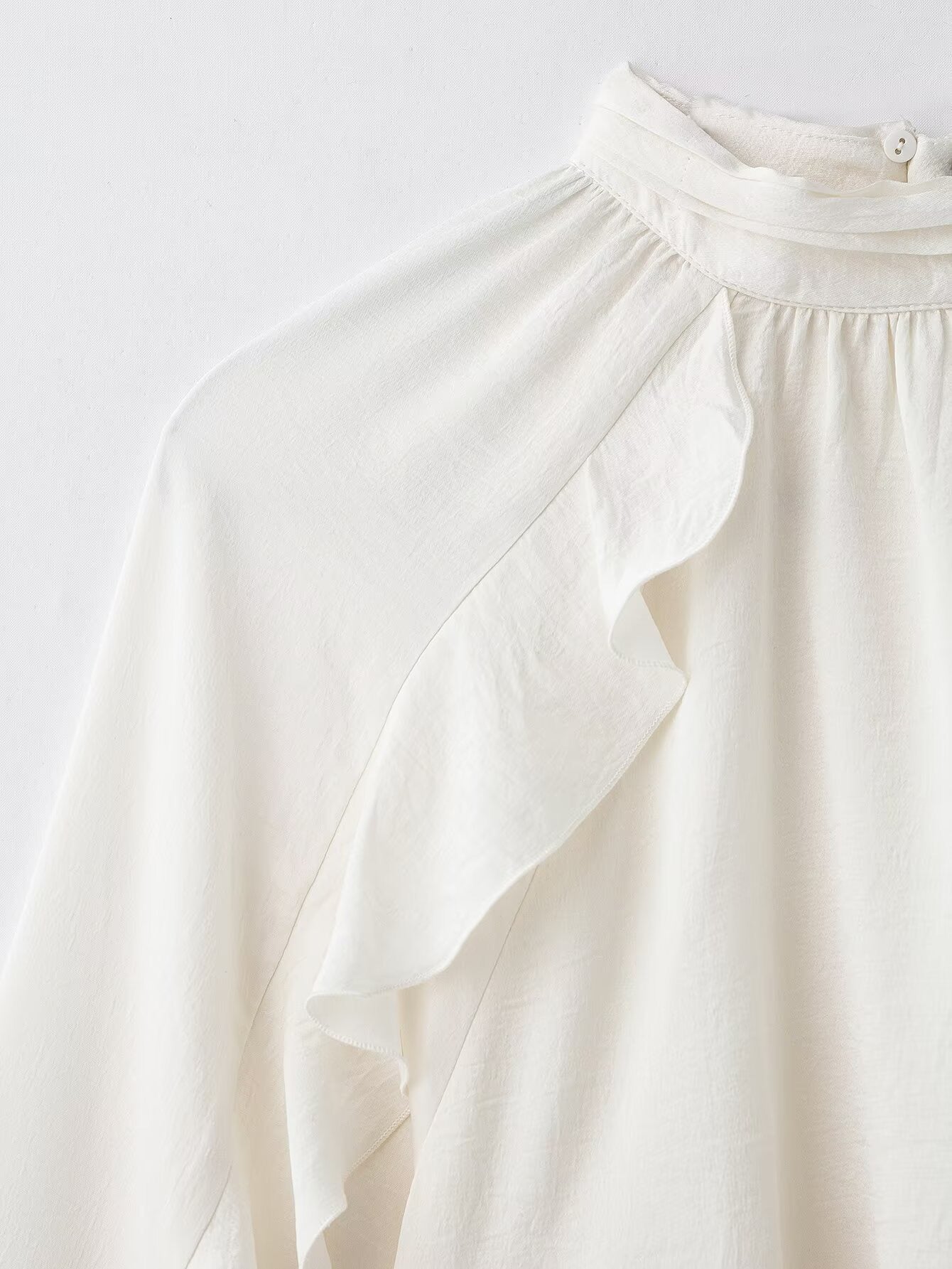 Esma – Rüschenbluse – Bild 2