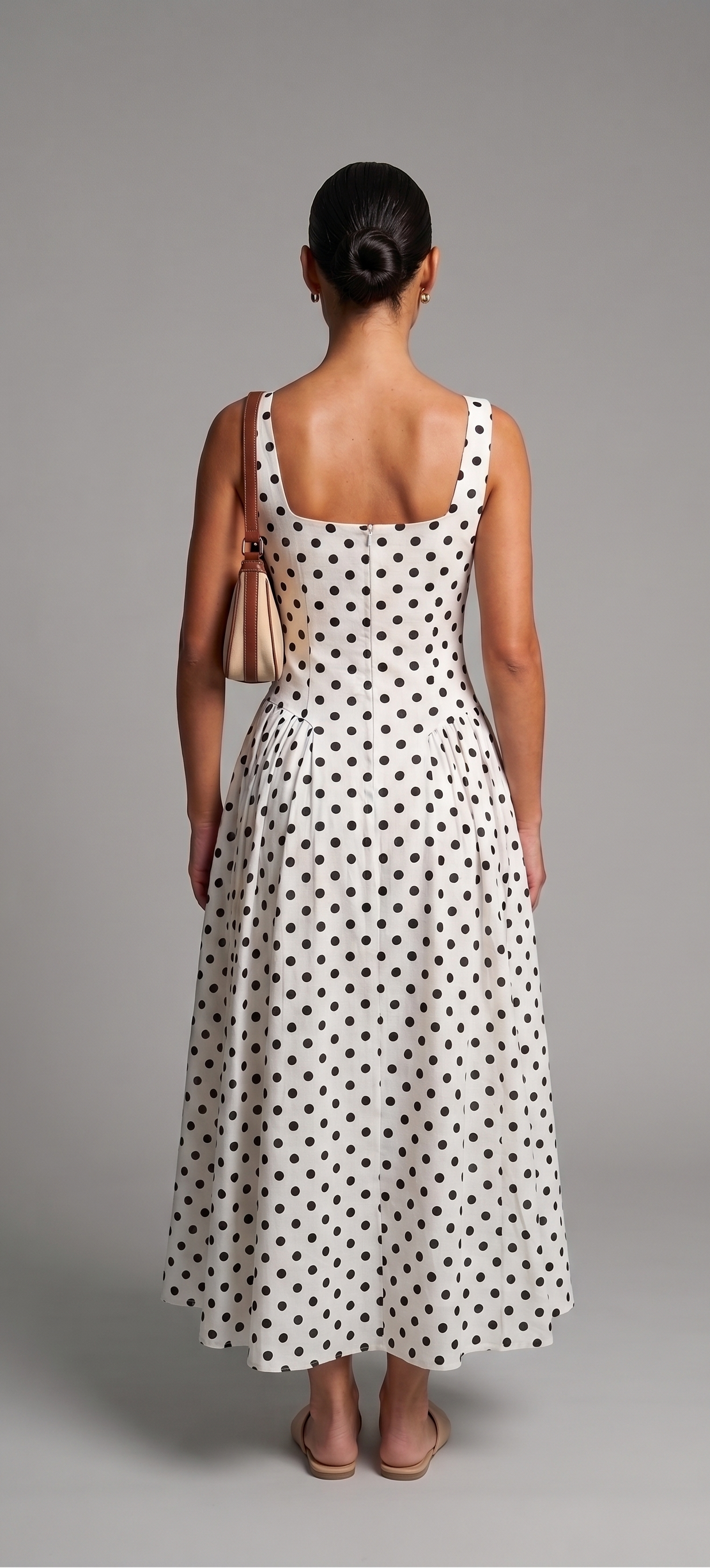 Duru – Gepunktetes Sommerkleid – Bild 2