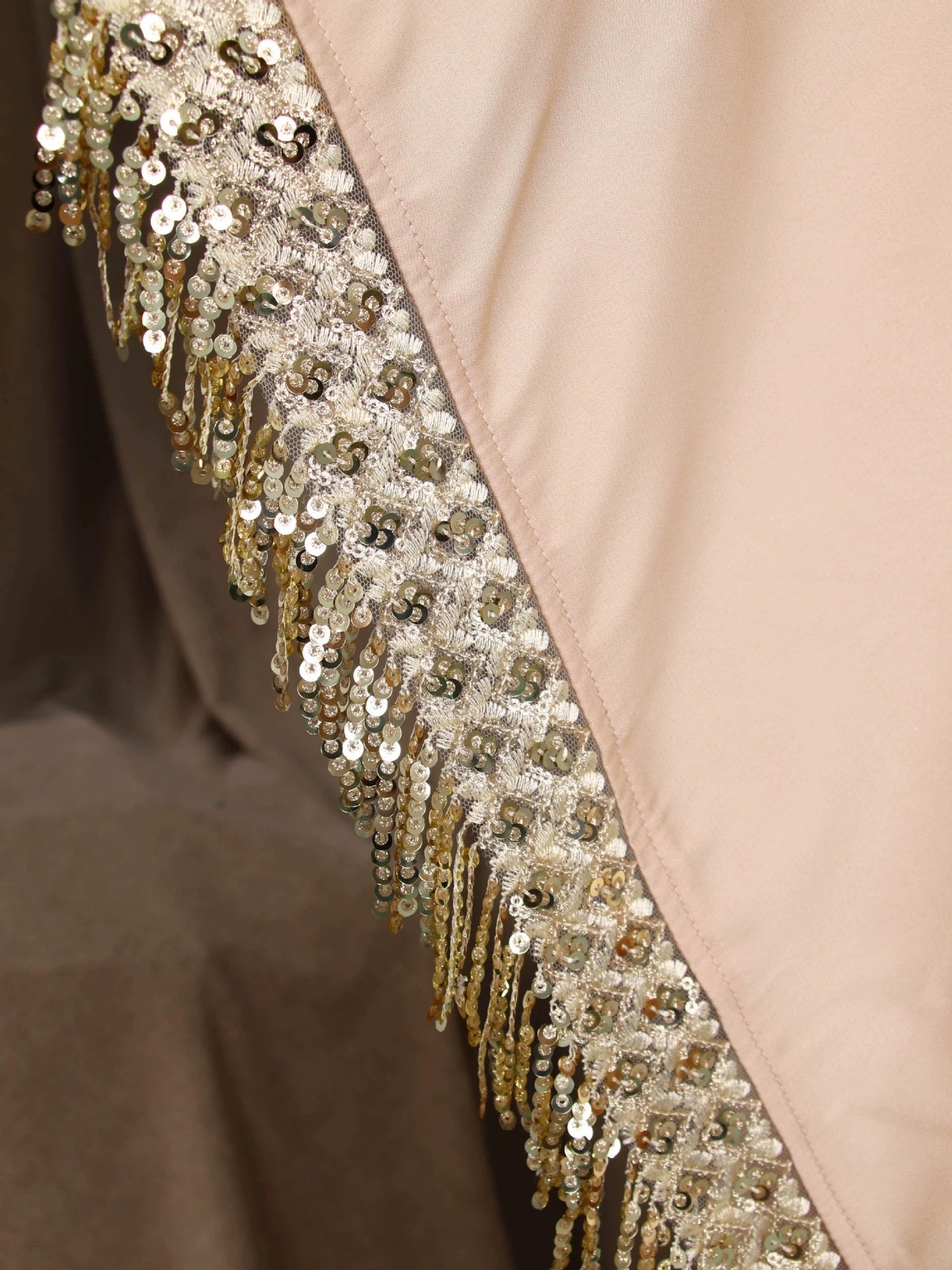 Rima – Abaya mit Verzierung – Bild 7