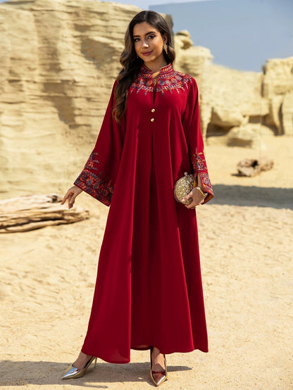 Inaya – Abaya mit Ornamenten – Bild 3