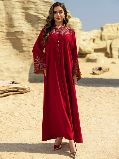 Inaya – Abaya mit Ornamenten – Bild 2