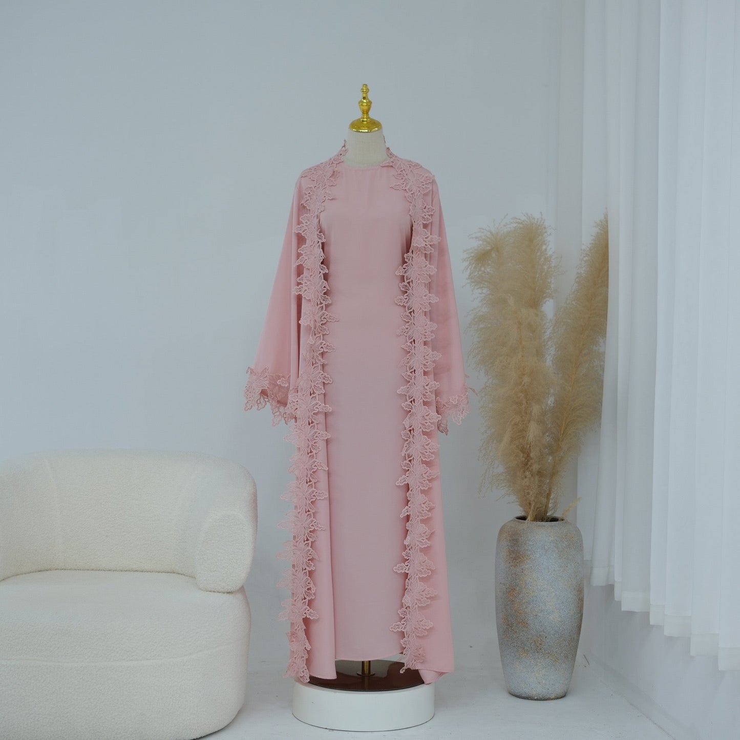 Elanur – Kimono mit Spitzenbesatz – Bild 6