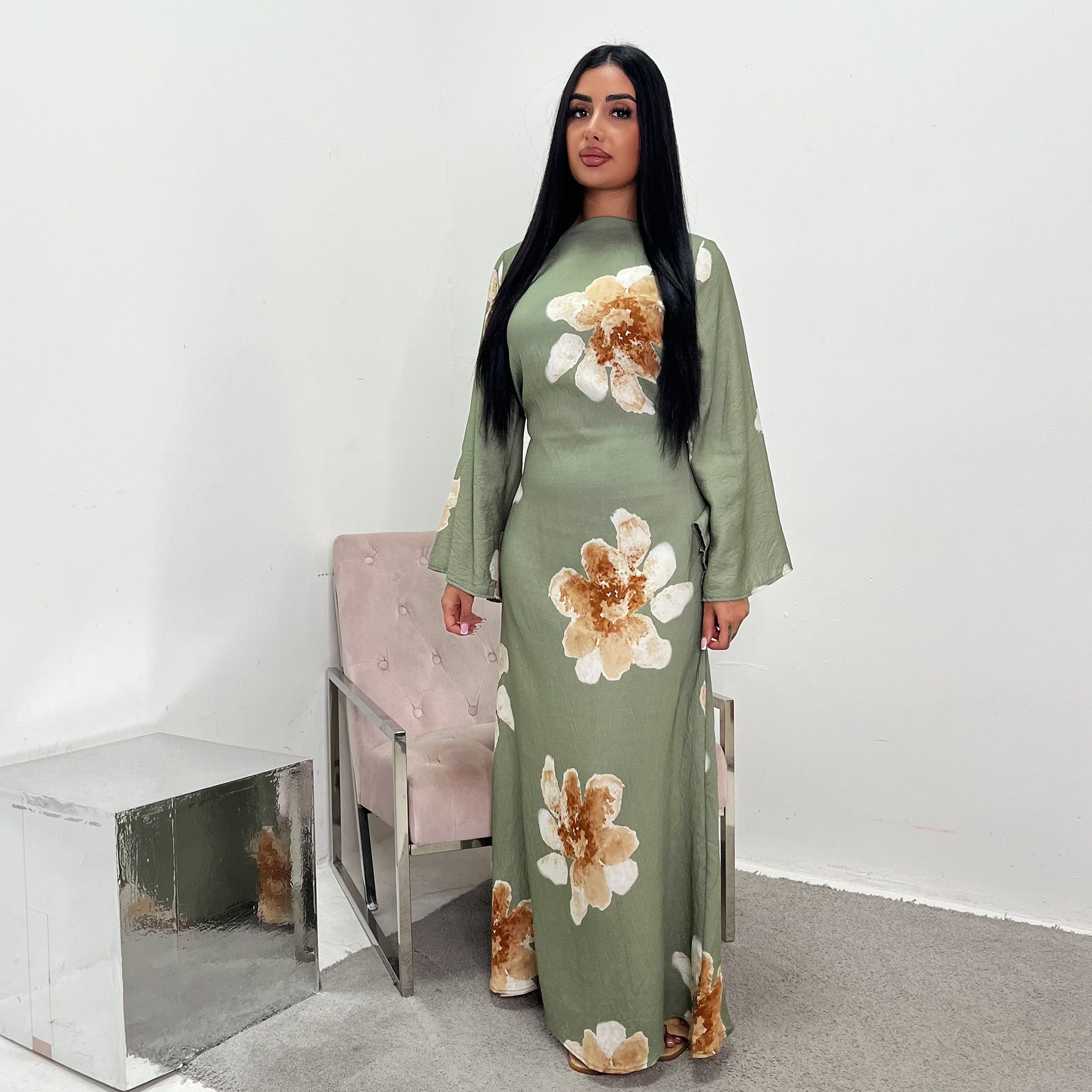 Naz – Abaya mit Blumenmuster – Bild 4