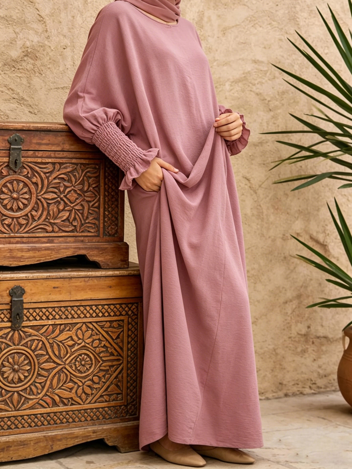 Aylin – Crepe-Abaya mit Taschen