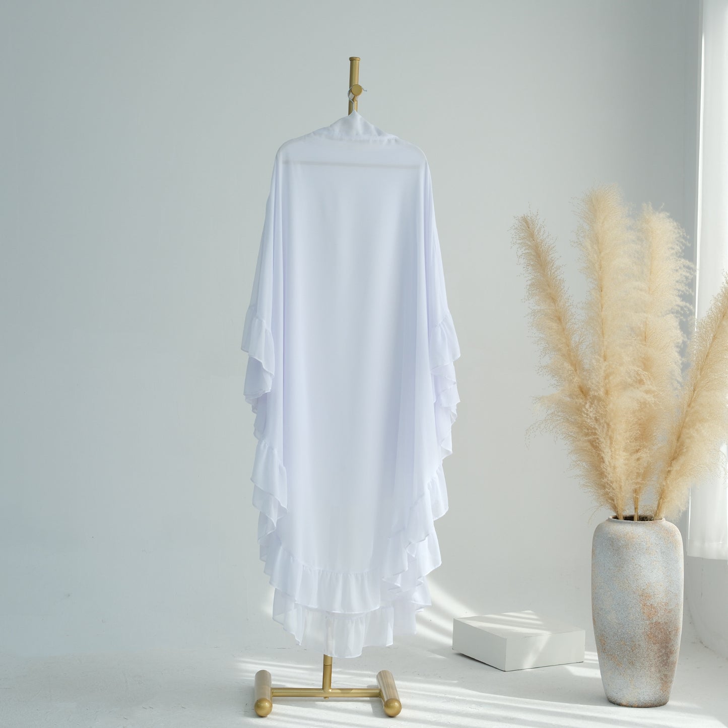 Safiya – Khimar mit doppellagigen Rüschen