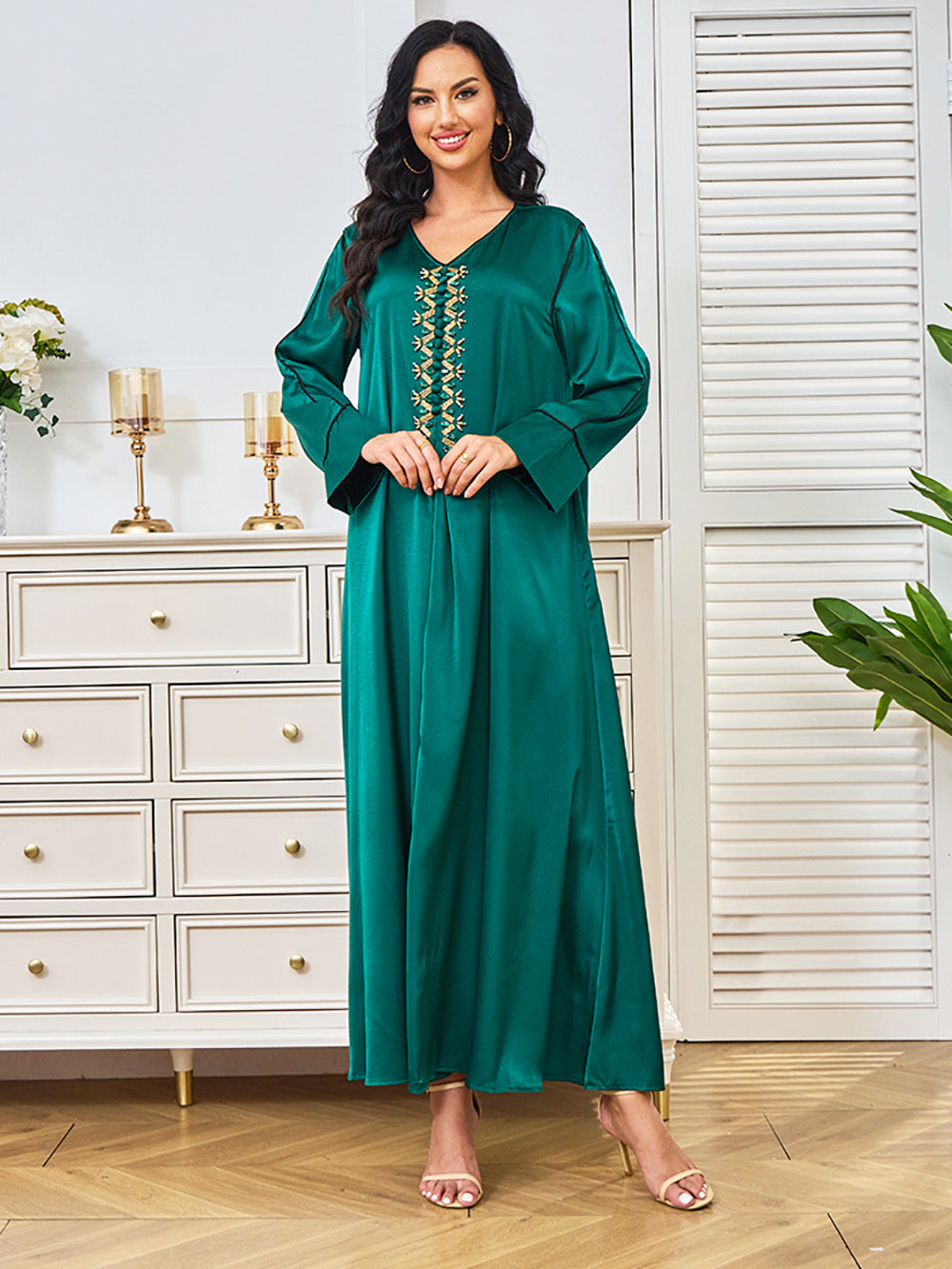 Look: Dunkelgrün Anlass – Soraya + Leila