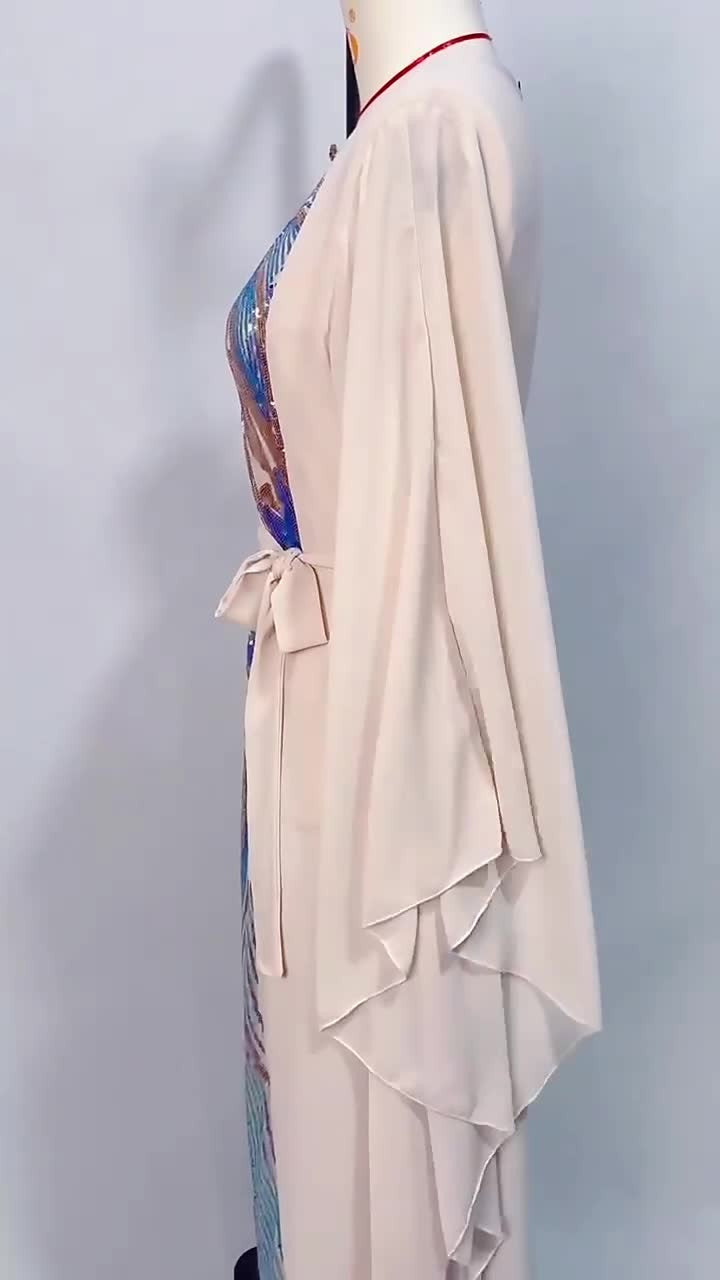 Layan – Farasha-Abaya mit Pailletten
